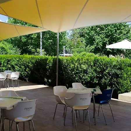 Perla Hotel 4*